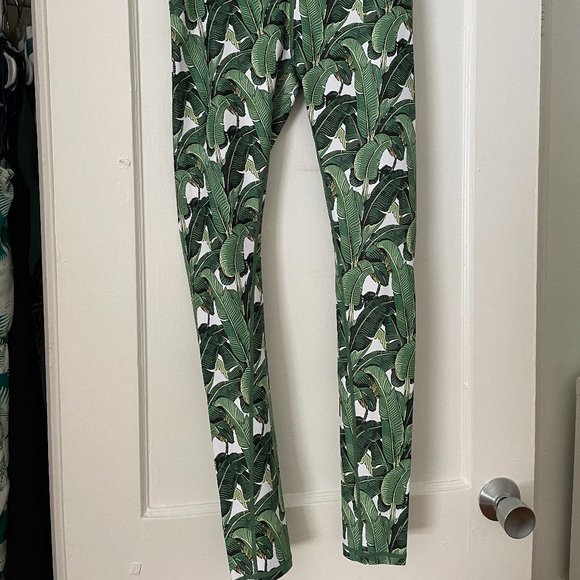 Poprageous Banana Leaf Dream Leggings M - Picture 4 of 6